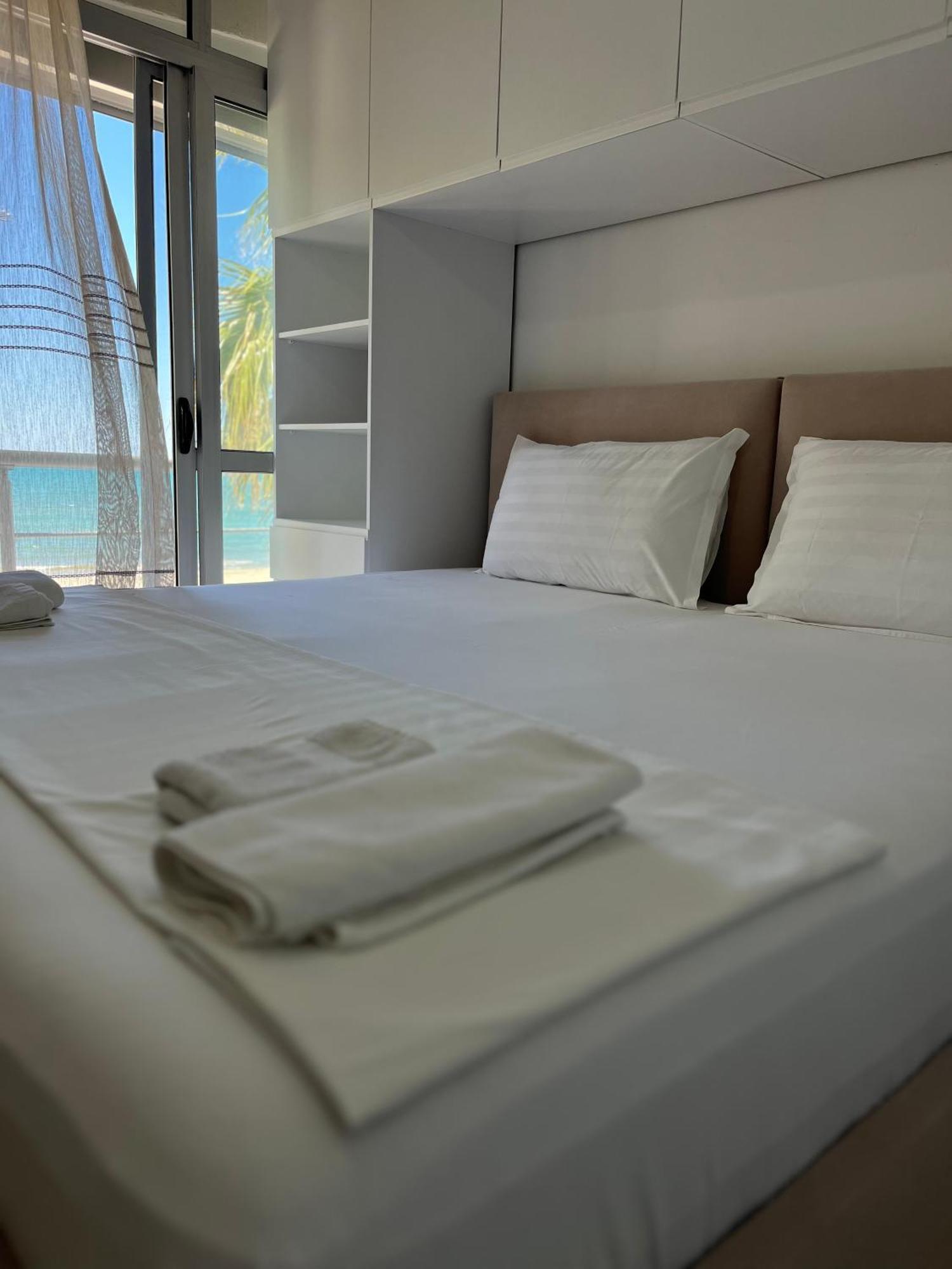 Super Seaview Apartment *